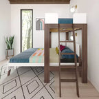 Letto a castello a L con letto singolo sopra matrimoniale e struttura in legno massello